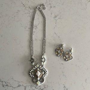 Stella and Dot Kaia necklace and earring set